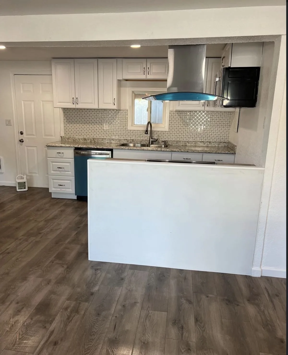 Tile and hard surfaces in a cleaned kitchen
